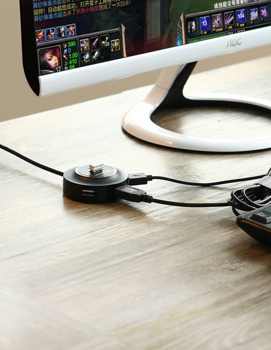 HUB 4 en 1 Ugreen CR106 USB-A a USB-A 480 Mbps color negro