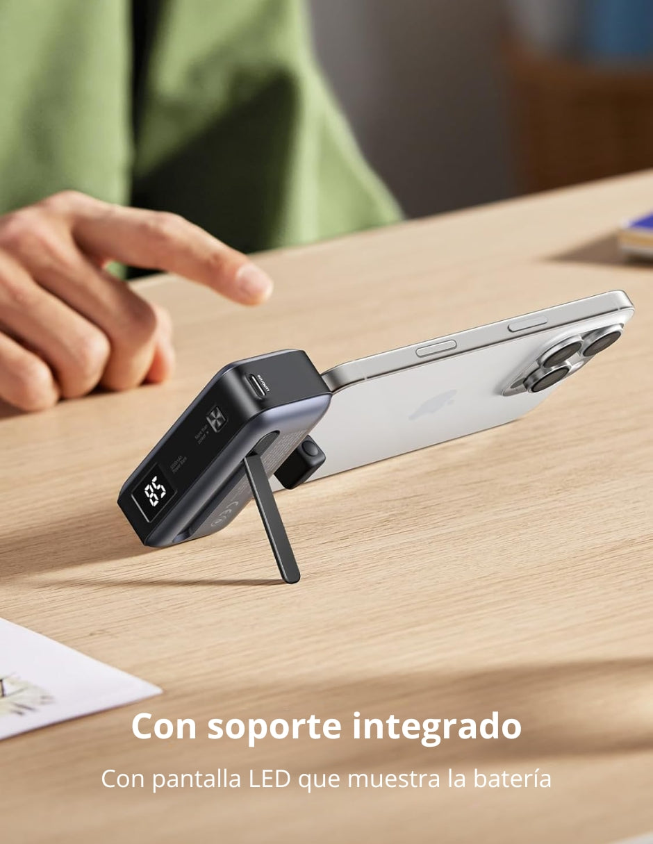 Power Bank Ugreen de 5000mAh tipo C 22.5W con pantalla LED