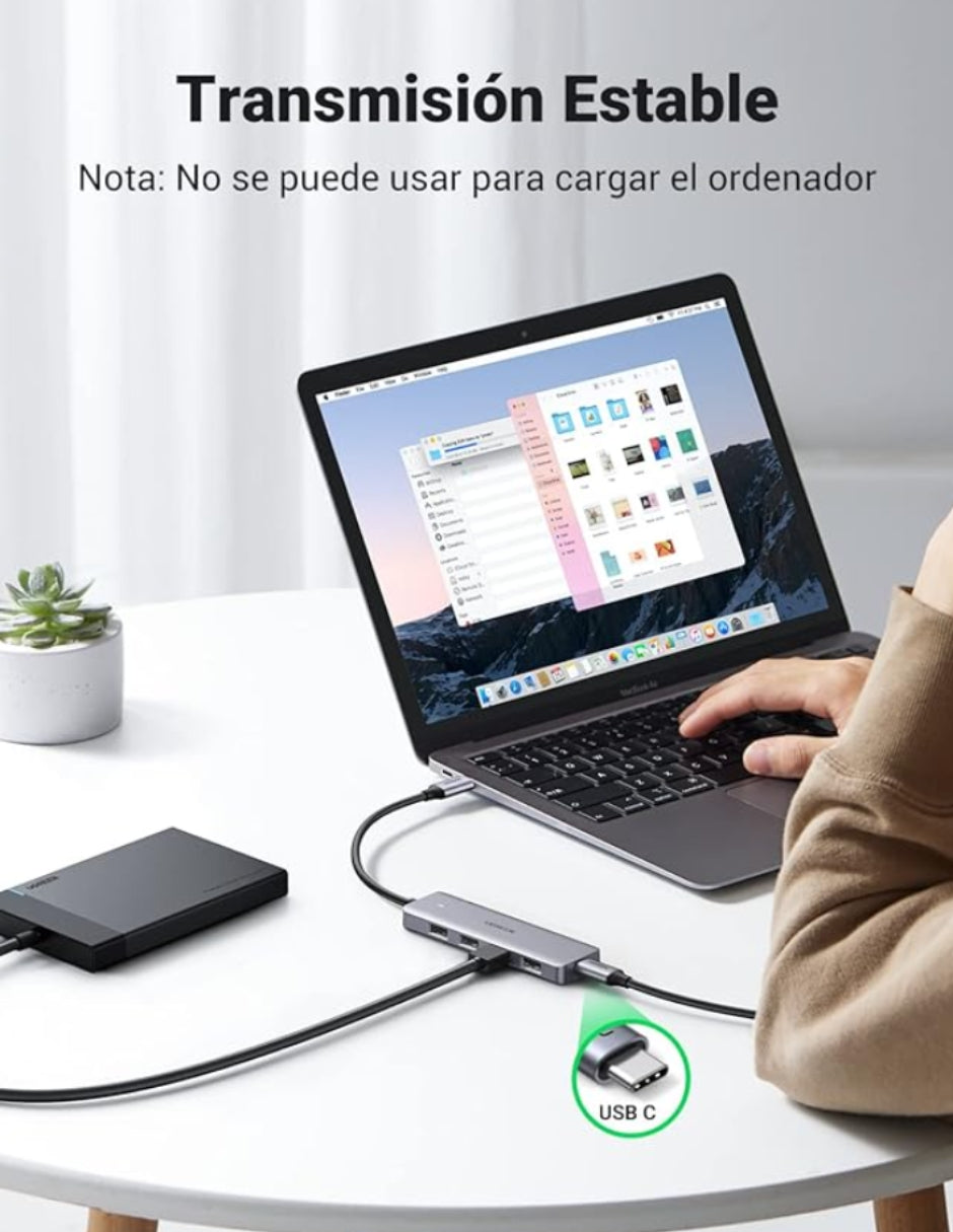 HUB 4 en 1 Ugreen Tipo C a USB 3.0 5Gbps Gris