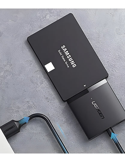Adaptador UGREEN USB 3.0 a SATA III para Discos Duros 2.5" y 3.5" SSD/HDD